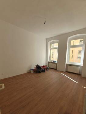 Schlafzimmer - Mittwochsbesichtigung, 15.10.2025, 13.15 Uhr - Donaustraße - Bitte Hausnr. per Mail erfragen!