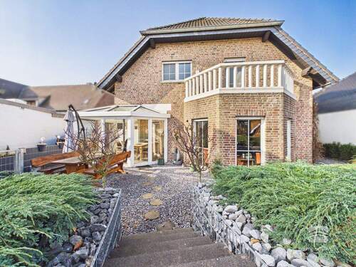 Gartenansicht - Einfamilienhaus mit 209,30 m&sup2; in Waldfeucht zum Kaufen