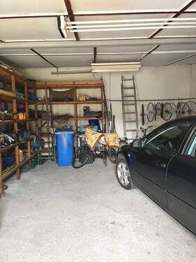 Garage - 