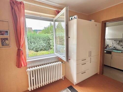 Küche und Esszimmer EG - 