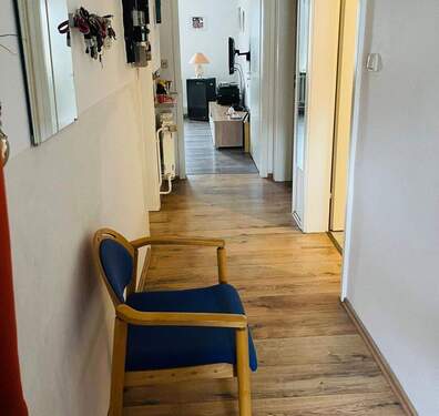 Flur - 3 Zimmer Etagenwohnung zum Kaufen in Darmstadt