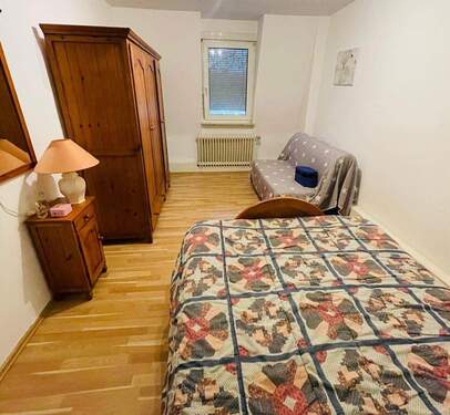 Schlafzimmer - Etagenwohnung mit 65,60 m&sup2; in Darmstadt zum Kaufen