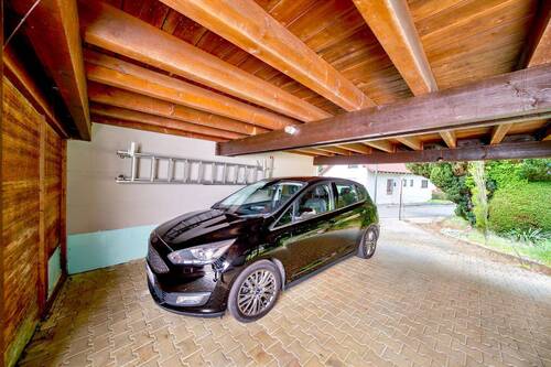Garage - 