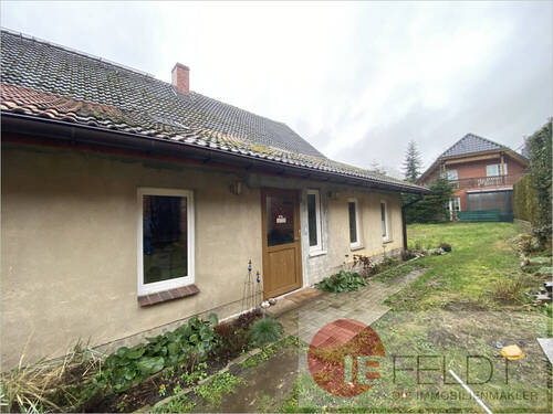 Hauseingang bewohnter Teil - Bauernhaus, Landhaus in Casekow / Woltersdorf zum Kaufen