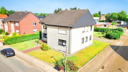 Frontfoto - 7 Zimmer Mehrfamilienhaus, Wohnhaus zum Kaufen in Alfhausen