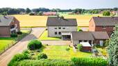Zweifamilienhaus mit Garten - 