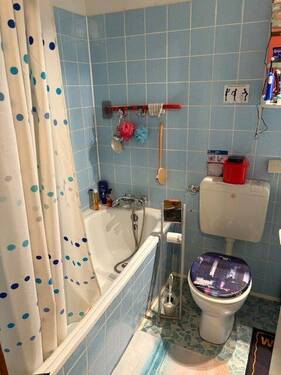 Blick ins Badezimmer - 