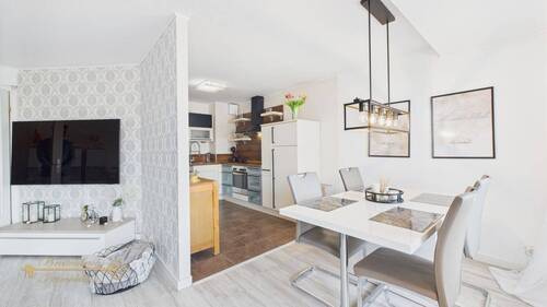 Küche / Esszimmer - 