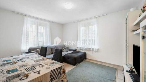 Wohnzimmer 1 - Etagenwohnung mit 58,00 m² in Backnang zum Kaufen