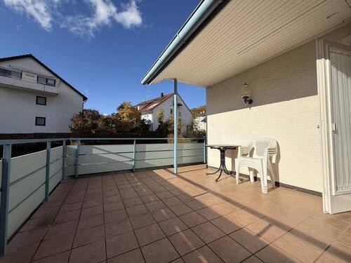 DG - teils überdachter Balkon - 