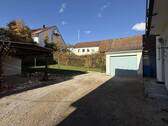 Zufahrt zur Garage - 