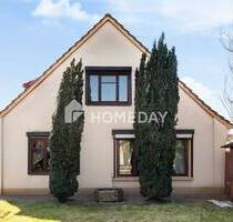 Zentral wohnen, flexibel gestalten: Ein Haus mit Substanz und Potenzial - Berne Bardenfleth