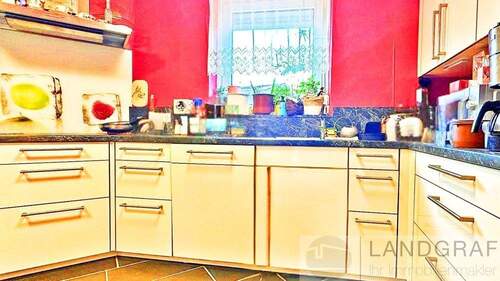 Küche mit Elektrogeräten - 