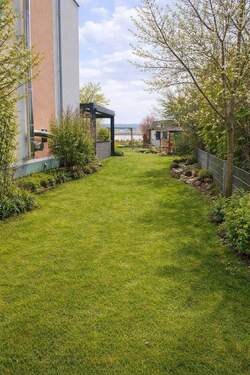 Garten - 6 Zimmer Reihenendhaus in Adelsdorf