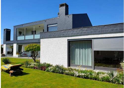 Hausansicht Süden - 7 Zimmer Einfamilienhaus in Altötting