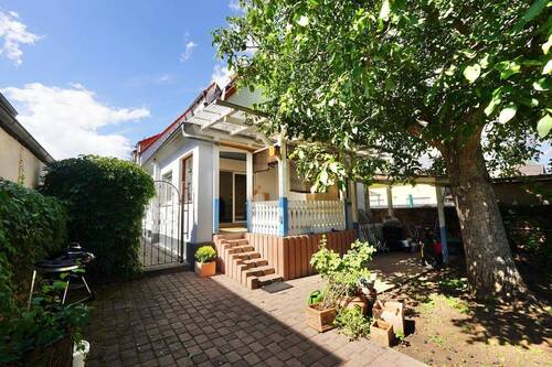 Bild 1 - Einfamilienhaus mit großem Garten im Herzen Raunheims