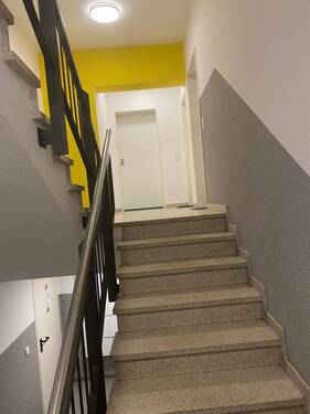 Treppenhaus.jpeg - 2 Zimmer Etagenwohnung in Bünde