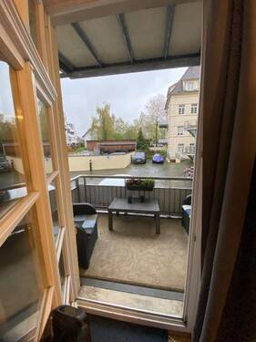 Ausgang zum Balkon - 