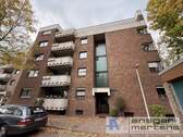 Hausansicht inkl. Stellplatz - 