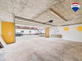 RE/MAX Immobilien DeLux Zweifamilienhaus Lebach - Steinbach Garage - 