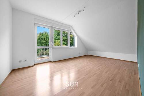 CHARMANTES SCHLAFZIMMER - 