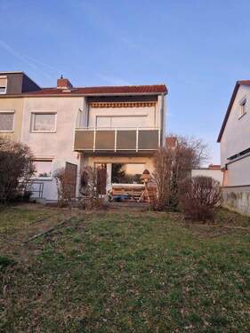 Außenansicht Garten - 3 Zimmer Etagenwohnung zur Miete in Wolfenbüttel