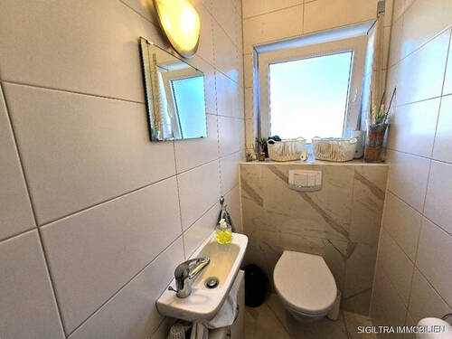 WC EG - 