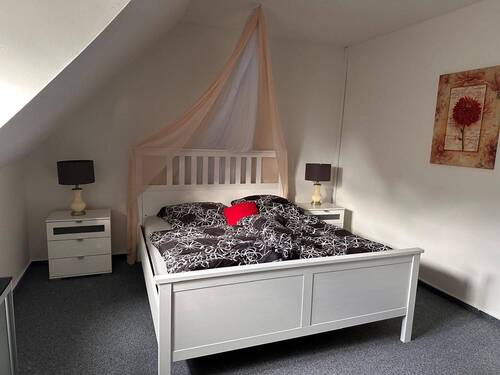Schlafzimmer OG - 