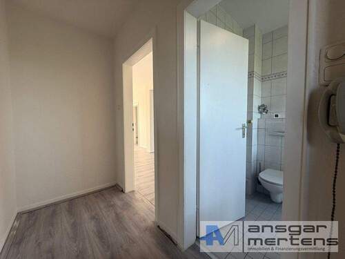 Diele - 2 Zimmer Etagenwohnung in Mönchengladbach