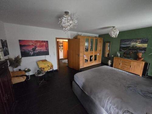 Schalfzimmer - Doppelhaushälfte mit 120,00 m&sup2; in Schiffweiler zum Kaufen