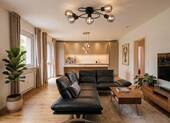 Blick in den Wohn-Kochbereich - Urban wohnen mit Komfort - attraktive 3,5-Zimmer-Wohnung