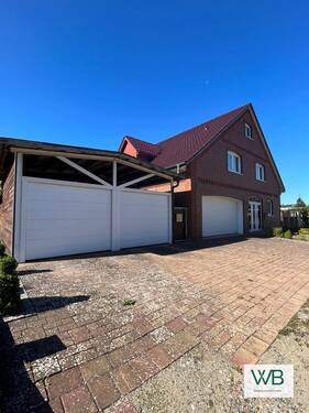 Hausansicht seitlich 2 - Mehrfamilienhaus, Wohnhaus mit 310,00 m² in Sassenburg / Neudorf-Platendorf zum Kaufen