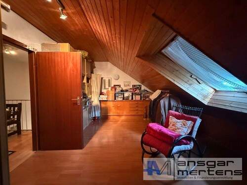 Studio Dachgeschoss links - 