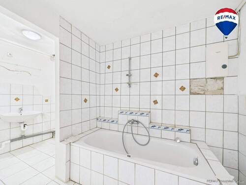 RE/MAX Immobilien DeLux Haus verkauf Fitten - 