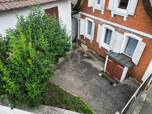 Hof - Einfamilienhaus mit 100,00 m&sup2; in Kraichtal zum Kaufen