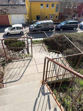 Treppenaufgang - Etagenwohnung mit 48,00 m&sup2; in Tübingen zum Kaufen