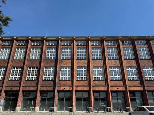 Front - 7 Zimmer Büro zur Miete in Berlin
