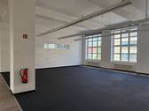 Offener Büroraum7 - 