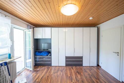Schlafzimmer 1 - 