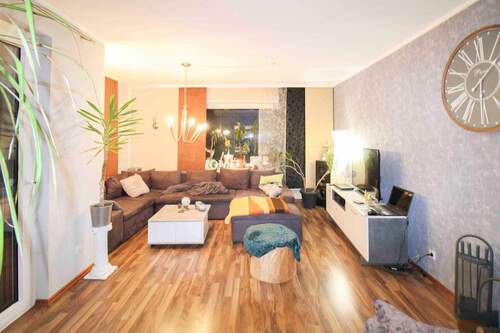 Wohnzimmer EG - Einfamilienhaus mit 160,00 m² in Ronnenberg zum Kaufen
