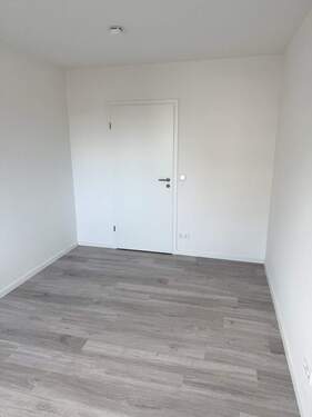 Kinder-/Gäste-/Arbeitszimmer - 