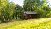 Grünfläche - Freizeit-Grundstück mit hochwertiger Hütte