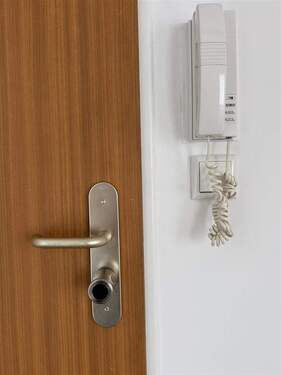 Scanner und Türöffner - 