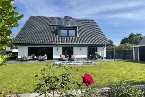 Gartenansicht 2 - 6 Zimmer Einfamilienhaus zum Kaufen in Mönchengladbach