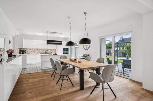 Essbereich - Einfamilienhaus mit 205,00 m&sup2; in Mönchengladbach zum Kaufen