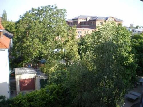 Blick vom Balkon - 3 Zimmer Etagenwohnung in Schwerin
