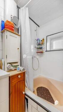 1. OG Badezimmer 1 - 