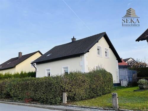 Außenansicht - 5 Zimmer Einfamilienhaus zum Kaufen in Schöllnach