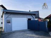 Carport mit elektrischem Tor - 
