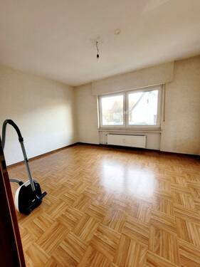 Schlafzimmer - 2 Zimmer Etagenwohnung in Bassenheim